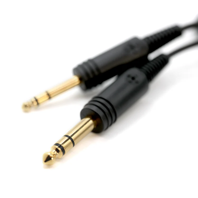 Aviation-Headset-08_7b6968b7-24d2-4494-9d81-1d41b5f918a6