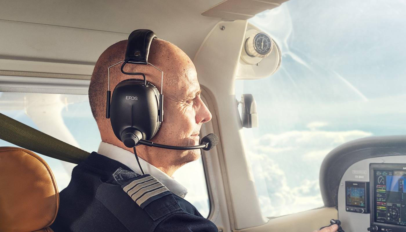 command-hme-130_lifestyle